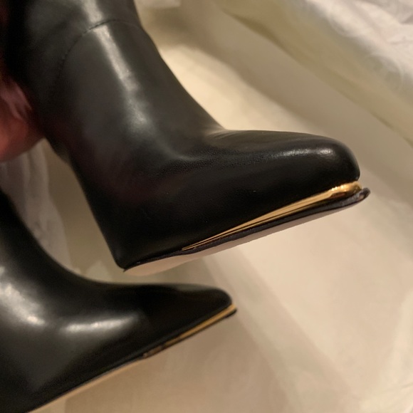 SOLD⛔️TORY BURCH SOFT LEATHER Knee high 3.6" heel pointy gold tip toe boots - Picture 6 of 16